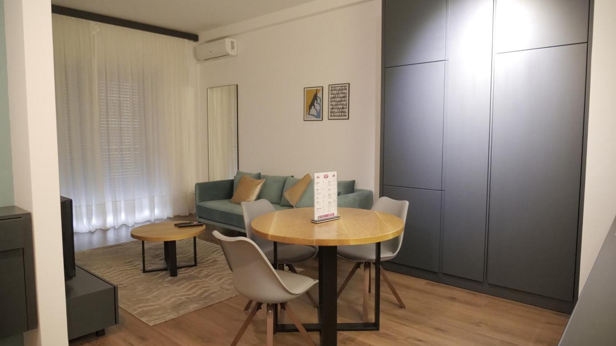 Centaurus Apartments ティラナ エクステリア 写真